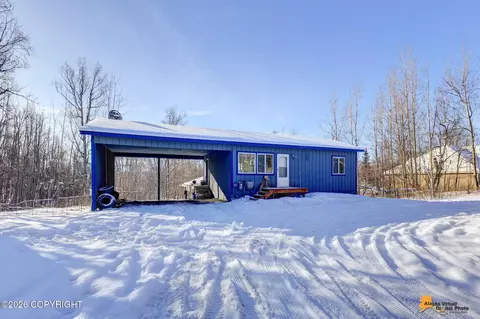 3066 E Tamarak Ave, Wasilla, AK 99654
