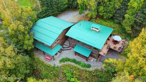 4905 De Armoun Rd, Anchorage, AK 99516
