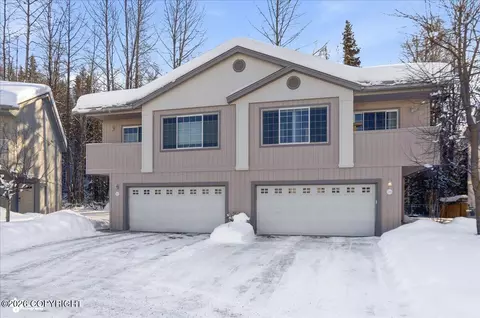 5717 Sapphire Loop # 31A, Anchorage, AK 99504