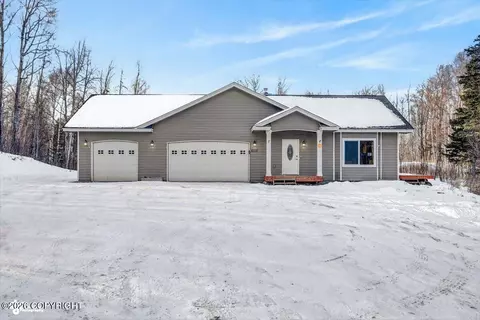 6222 E Hart Lake Loop, Wasilla, AK 99654