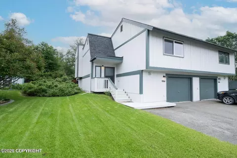 9261 Kirkwall Cir, Anchorage, AK 99502