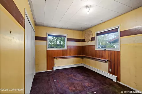 Bedroom - 12121 Horseshoe Dr, Eagle River, AK 99577 photo 6 of 7