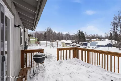 16734 Riddell Cir, Eagle River, AK 99577 photo 41