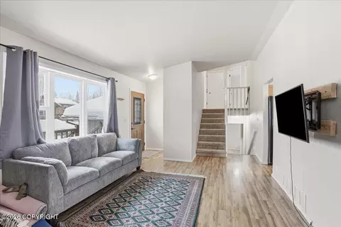 16734 Riddell Cir, Eagle River, AK 99577 photo 9