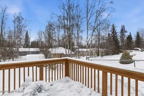 16734 Riddell Cir, Eagle River, AK 99577 photo 42