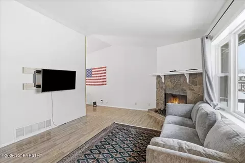 16734 Riddell Cir, Eagle River, AK 99577 photo 7