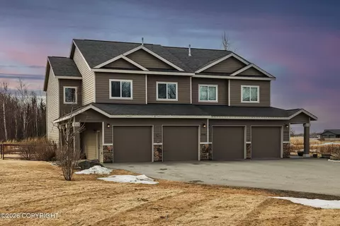 2890 E Odsather Cir, Wasilla, AK 99654