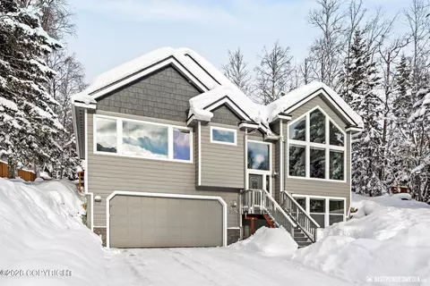 19351 Verdant Cir, Eagle River, AK 99577