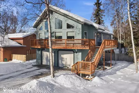 2241 Sues Way, Anchorage, AK 99516