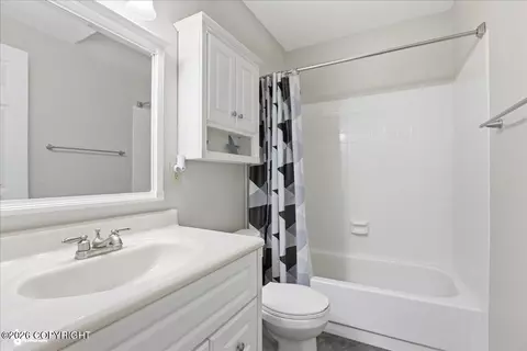 Bath - 18909 Sarichef Loop, Eagle River, AK 99577 photo 3 of 4