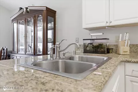 Kitchen - 18909 Sarichef Loop, Eagle River, AK 99577 photo 2 of 4
