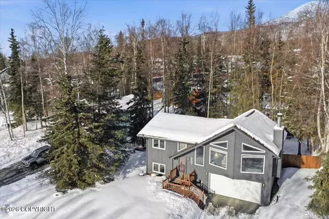 View/Area - 9607 St George Cir, Eagle River, AK 99577 photo 4 of 4