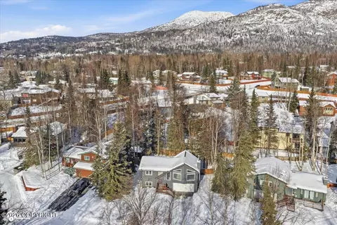 View/Area - 9607 St George Cir, Eagle River, AK 99577 photo 2 of 4