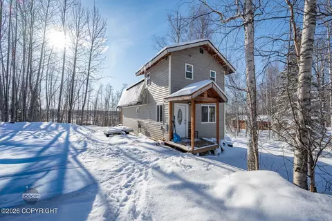 7548 N Meadow Lakes Loop, Wasilla, AK 99623