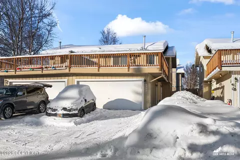 8700 Blackberry St, Anchorage, AK 99502