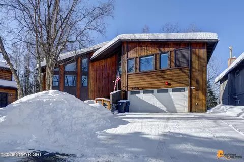 2420 Foxhall Dr, Anchorage, AK 99504
