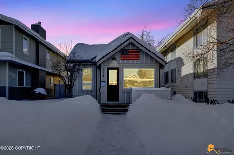 1004 W 11th Ave, Anchorage, AK 99501