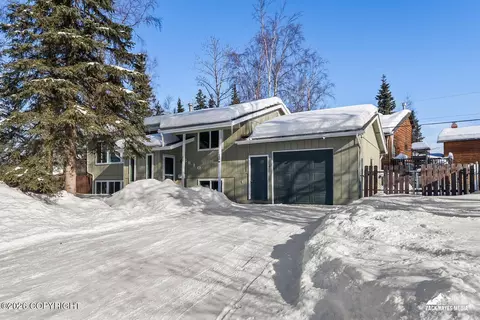 5810 College Dr, Anchorage, AK 99504