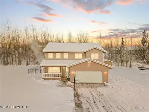 293 N Tiffany Dr, Palmer, AK 99645