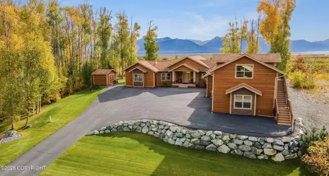 4862 W Pinnacle Ridge Cir, Wasilla, AK 99623