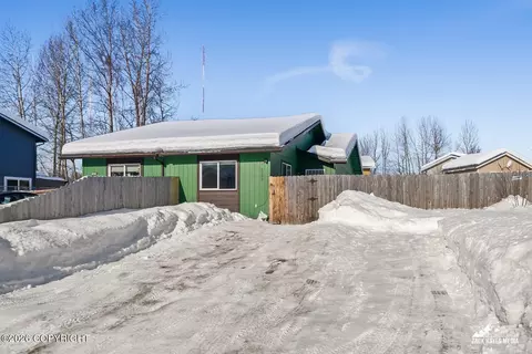 6230 Gross Dr, Anchorage, AK 99507