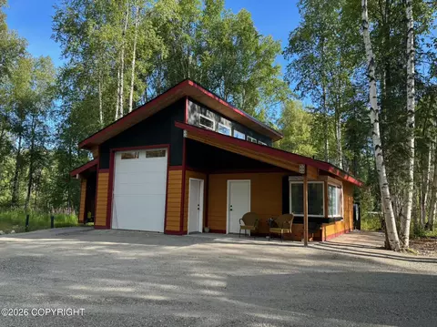 14463 E Ian Tawney Dr, Willow, AK 99688