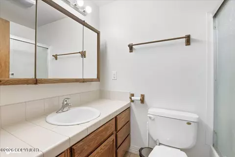 Bath - 1441 E 17th Ave # 9, Anchorage, AK 99501 photo 1 of 2