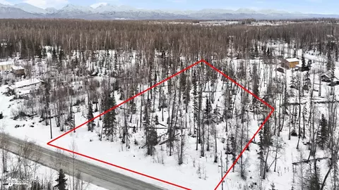 10466 W Carmel Rd, Wasilla, AK 99623