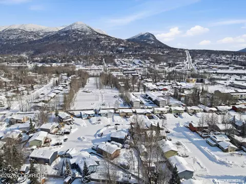 12413 Winter Park Cir, Eagle River, AK 99577 photo 36