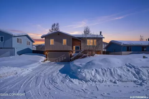 12413 Winter Park Cir, Eagle River, AK 99577