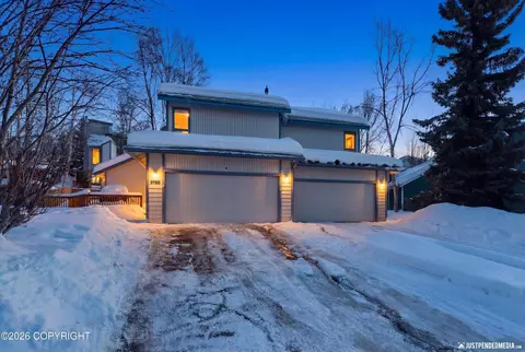 9700 Reliance Dr, Anchorage, AK 99507