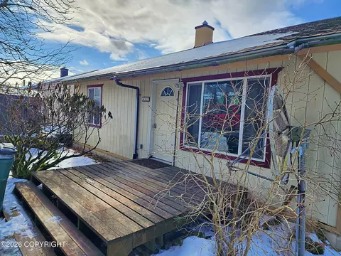 417 Maple Ave, Kodiak, AK 99615
