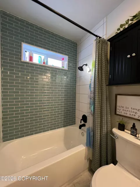 Bath - 9841 E Ortner Loop, Palmer, AK 99645 photo 1 of 3