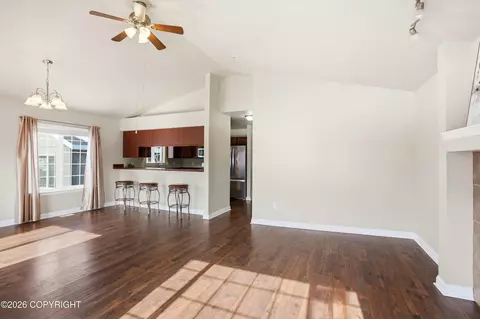 Living - 20610 Mountainside Dr, Eagle River, AK 99577 photo 6 of 8