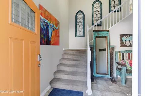 Entry Way - 20610 Mountainside Dr, Eagle River, AK 99577 photo 2 of 8
