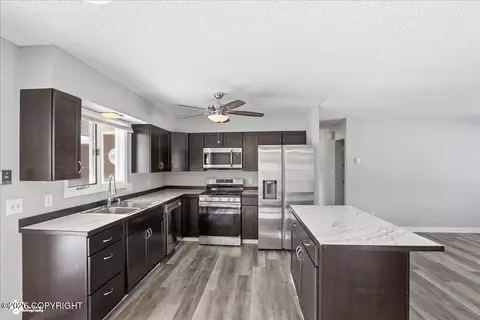 4436 E 6th Ave, Anchorage, AK 99508 photo 13