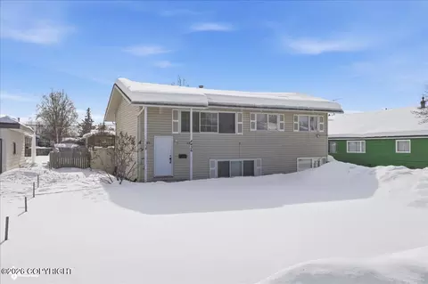 4436 E 6th Ave, Anchorage, AK 99508