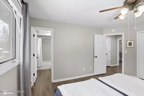 9621 Nizki Cir, Eagle River, AK 99577 photo 17