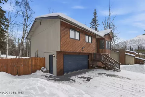 9621 Nizki Cir, Eagle River, AK 99577 photo 38