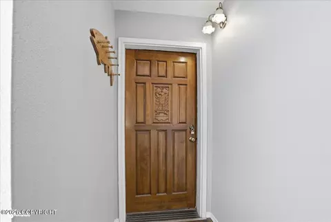 Entry Way - 18146 Harbor Point Loop, Eagle River, AK 99577 photo 4 of 10