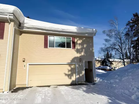164 Carlyle Way, Fairbanks, AK 99709