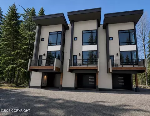 1538 Alyeska Hwy # 5, Girdwood, AK 99587