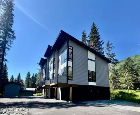 1538 Alyeska Hwy # 5, Girdwood, AK 99587
