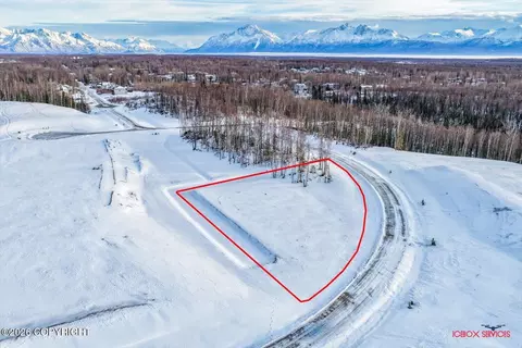 1976 N Utopia View Cir, Wasilla, AK 99623