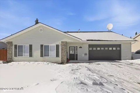 155 Sierra Heights St, Soldotna, AK 99669