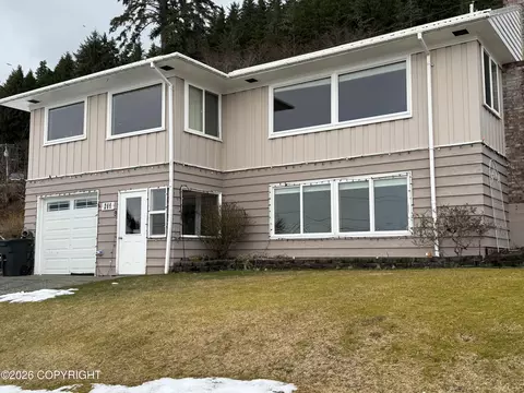 224 2nd St, Wrangell, AK 99929