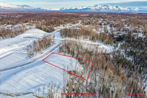 2015 N Utopia View Cir, Wasilla, AK 99623
