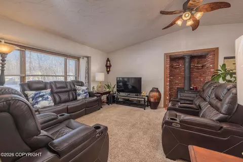 2000 E Red Fox Dr, Wasilla, AK 99654 photo 6