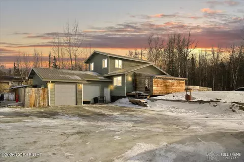 2825 N Green Forest Dr, Wasilla, AK 99654