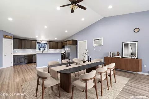 1262 N Miller Cir, Houston, AK 99623